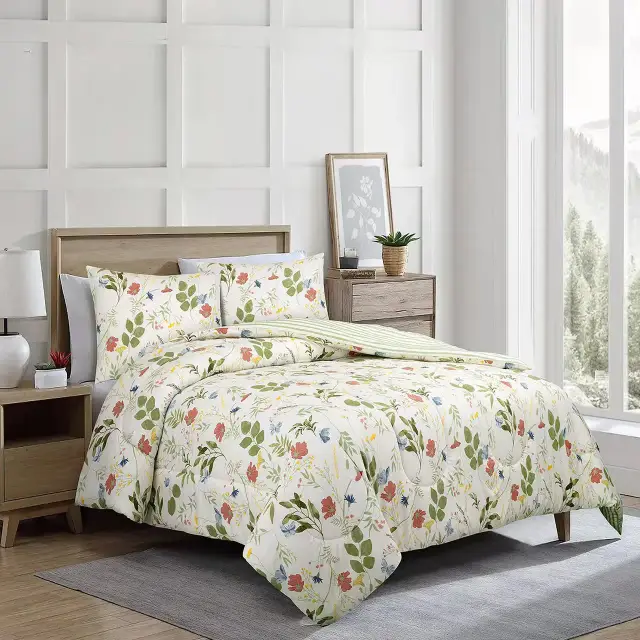 Macy's Wispy Floral 3-Piece Comforter Set: Is This $24 Deal Actually Worth It?